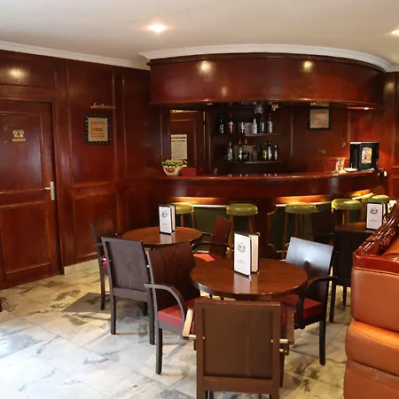 Princesse Isabelle 3* Puteaux