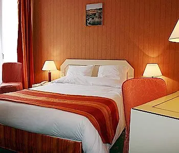 Hotel Princesse Isabelle Puteaux